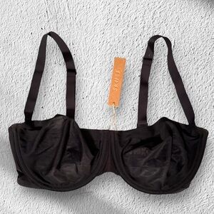 NWT - SKIMS No show UNLINED BALCONETTE BRA 34D Onyx